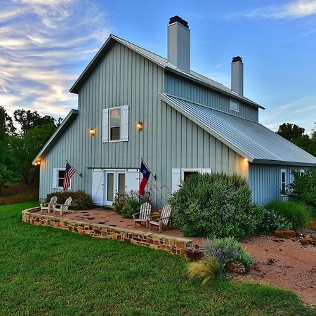 Lazy T Bed And Breakfast Фредериксберг Экстерьер фото